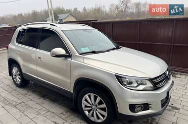 Внедорожник / Кроссовер Volkswagen Tiguan 2013 в Львове