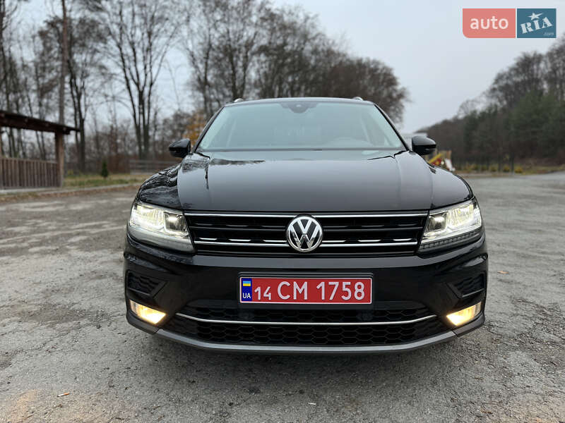 Внедорожник / Кроссовер Volkswagen Tiguan 2017 в Бережанах