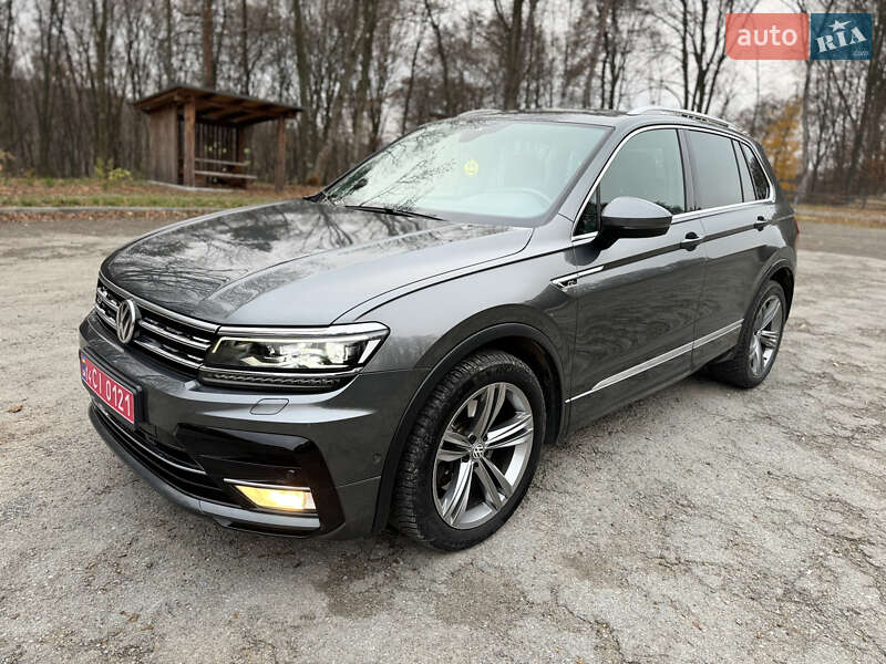 Внедорожник / Кроссовер Volkswagen Tiguan 2017 в Бережанах
