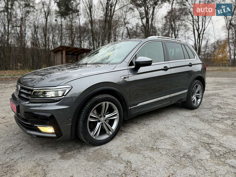 Внедорожник / Кроссовер Volkswagen Tiguan 2017 в Бережанах