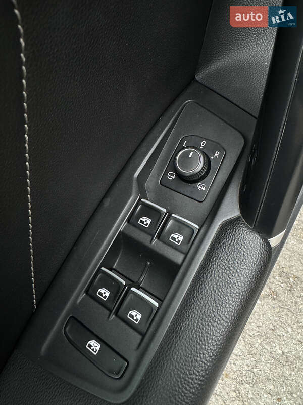 Внедорожник / Кроссовер Volkswagen Tiguan 2017 в Бережанах