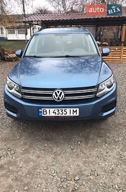 Позашляховик / Кросовер Volkswagen Tiguan 2017 в Гадячі