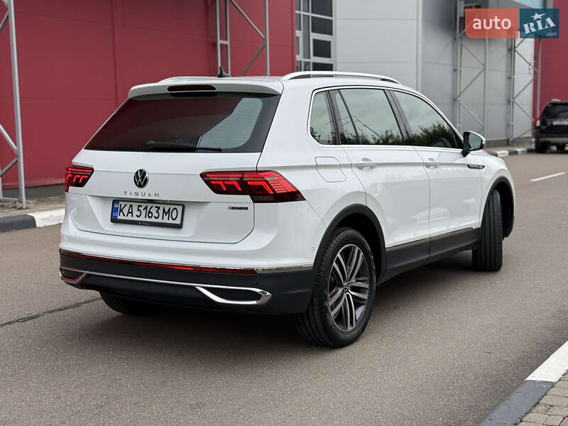 Позашляховик / Кросовер Volkswagen Tiguan 2022 в Києві