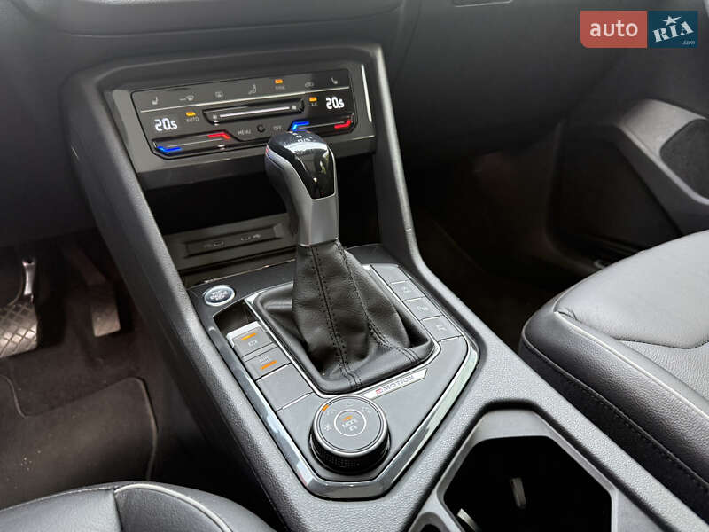 Позашляховик / Кросовер Volkswagen Tiguan 2022 в Києві