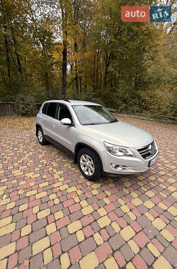 Позашляховик / Кросовер Volkswagen Tiguan 2009 в Вінниці