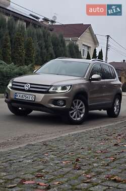 Внедорожник / Кроссовер Volkswagen Tiguan 2014 в Киеве