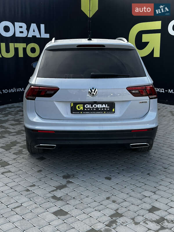 Внедорожник / Кроссовер Volkswagen Tiguan 2018 в Львове