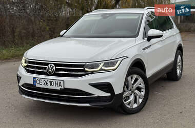 Позашляховик / Кросовер Volkswagen Tiguan 2021 в Львові