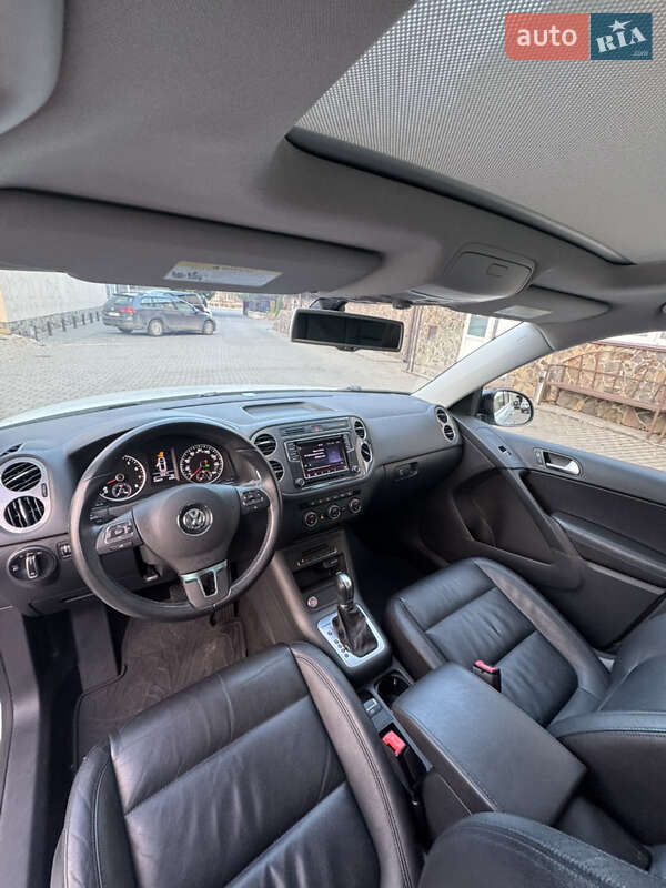 Позашляховик / Кросовер Volkswagen Tiguan 2017 в Володимирі