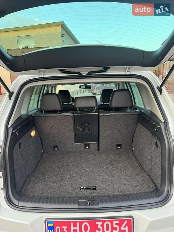 Позашляховик / Кросовер Volkswagen Tiguan 2017 в Володимирі