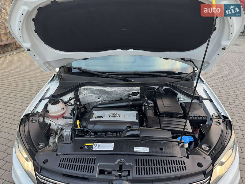 Позашляховик / Кросовер Volkswagen Tiguan 2017 в Володимирі