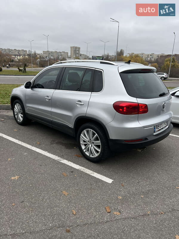 Внедорожник / Кроссовер Volkswagen Tiguan 2015 в Виннице