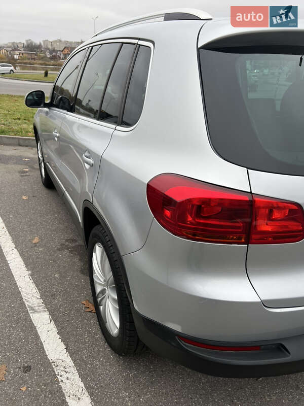 Внедорожник / Кроссовер Volkswagen Tiguan 2015 в Виннице
