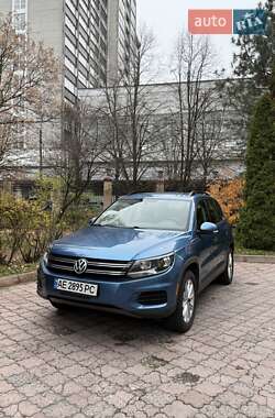 Позашляховик / Кросовер Volkswagen Tiguan 2017 в Дніпрі