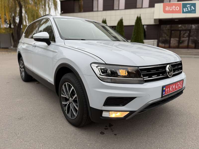 Внедорожник / Кроссовер Volkswagen Tiguan 2018 в Днепре