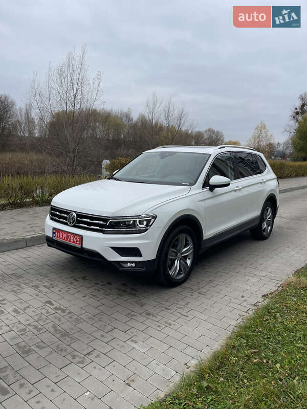Внедорожник / Кроссовер Volkswagen Tiguan 2020 в Киеве фото 7 Внедорожник / Кроссовер Volkswagen Tiguan 2020 в Киеве