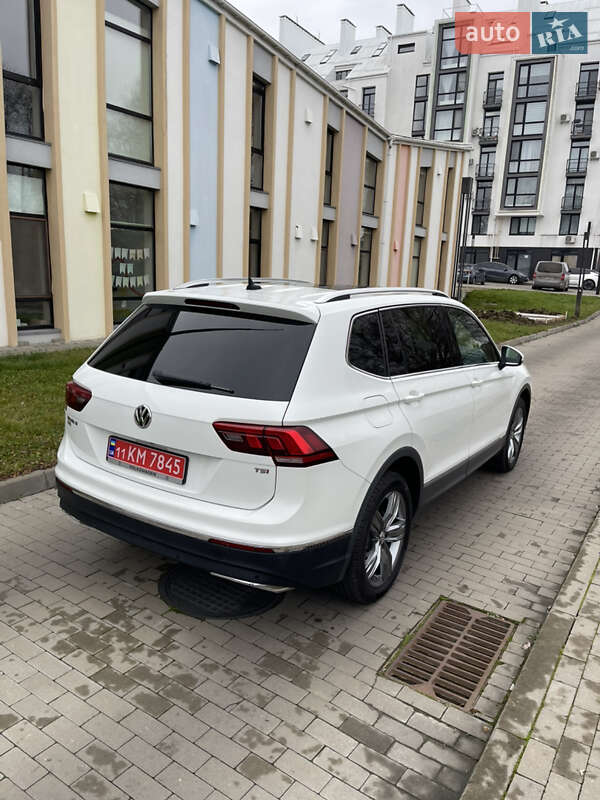 Внедорожник / Кроссовер Volkswagen Tiguan 2020 в Киеве фото 12 Внедорожник / Кроссовер Volkswagen Tiguan 2020 в Киеве
