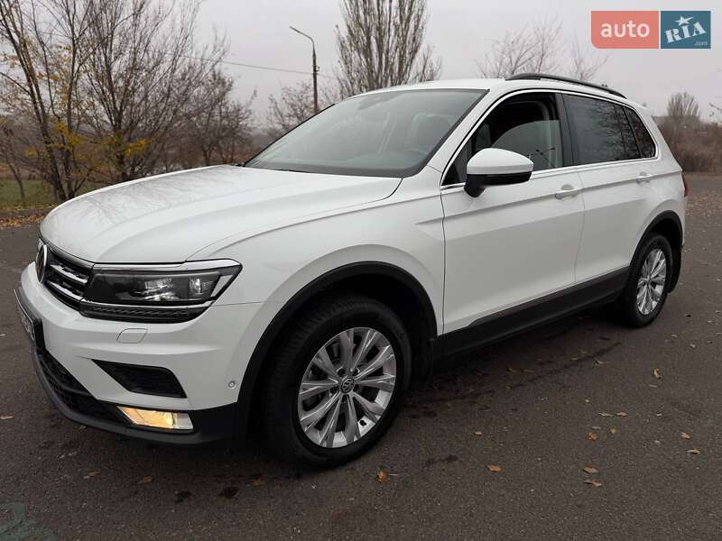 Позашляховик / Кросовер Volkswagen Tiguan 2017 в Кривому Розі