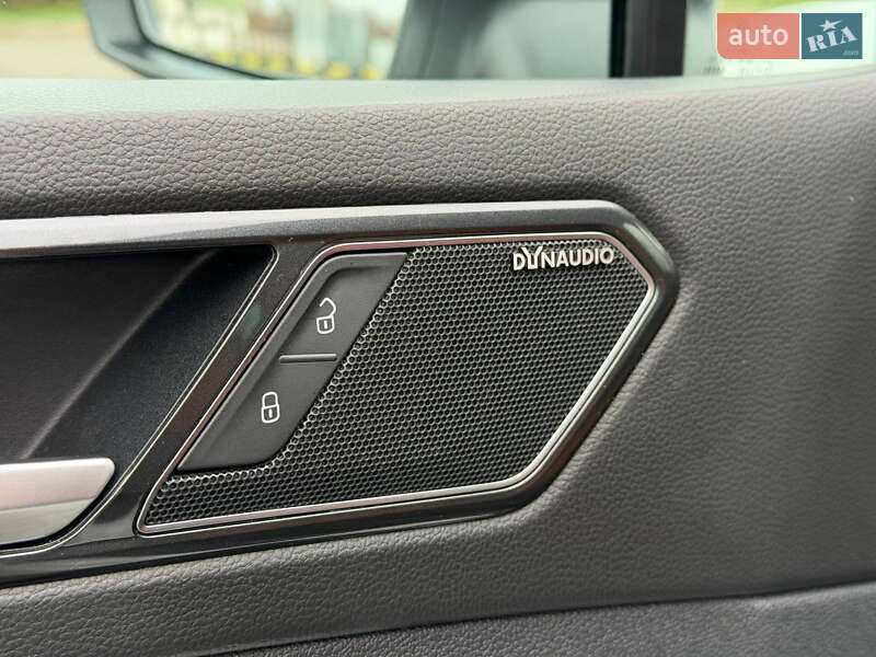 Позашляховик / Кросовер Volkswagen Tiguan 2017 в Кривому Розі
