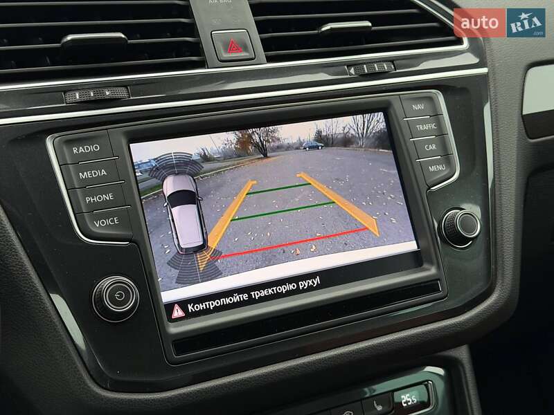 Позашляховик / Кросовер Volkswagen Tiguan 2017 в Кривому Розі