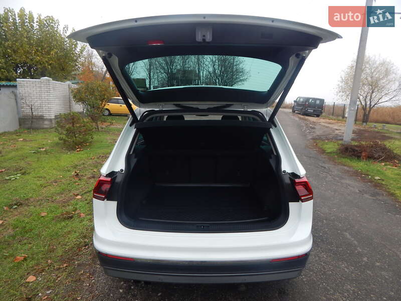 Внедорожник / Кроссовер Volkswagen Tiguan 2020 в Днепре фото 10 Внедорожник / Кроссовер Volkswagen Tiguan 2020 в Днепре