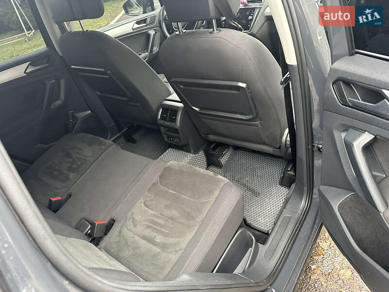 Внедорожник / Кроссовер Volkswagen Tiguan 2019 в Бердичеве