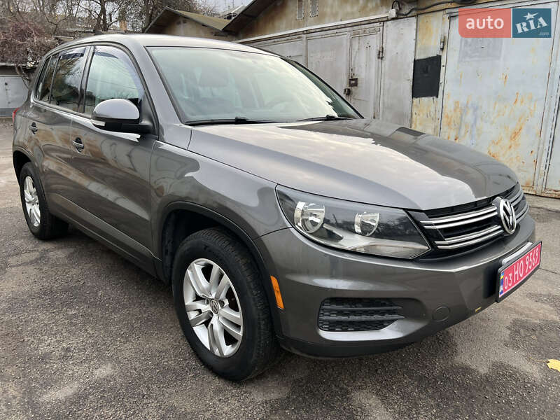 Внедорожник / Кроссовер Volkswagen Tiguan 2012 в Киеве