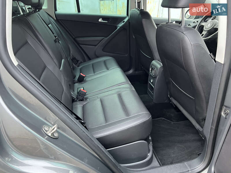 Внедорожник / Кроссовер Volkswagen Tiguan 2012 в Киеве