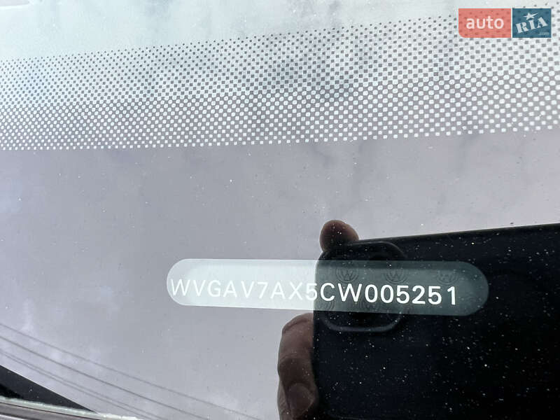 Внедорожник / Кроссовер Volkswagen Tiguan 2012 в Киеве