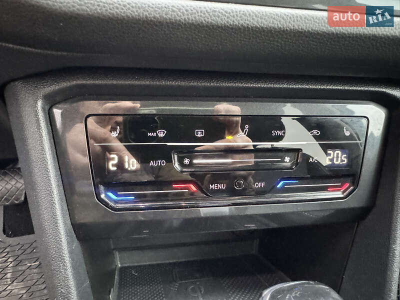 Внедорожник / Кроссовер Volkswagen Tiguan 2023 в Ровно