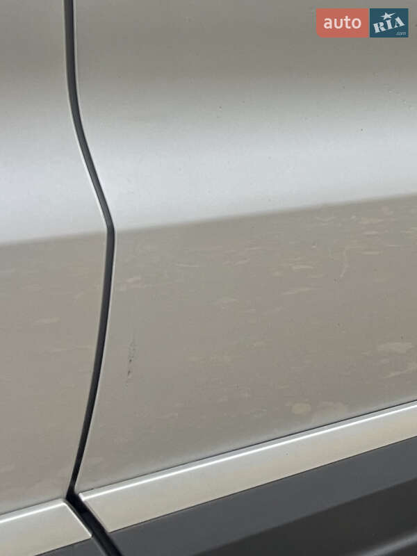 Внедорожник / Кроссовер Volkswagen Tiguan 2012 в Харькове