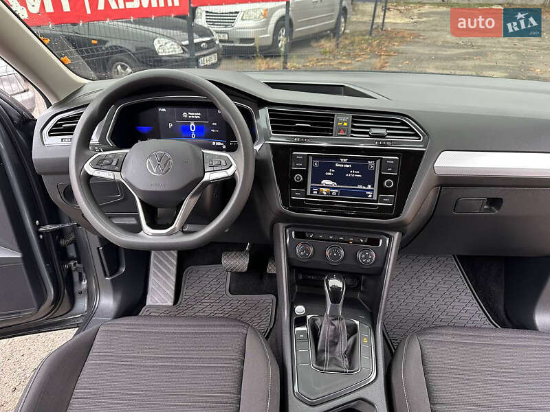 Внедорожник / Кроссовер Volkswagen Tiguan 2022 в Днепре