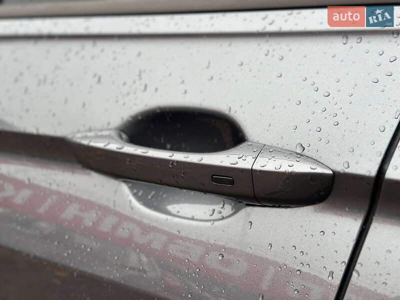 Внедорожник / Кроссовер Volkswagen Tiguan 2022 в Днепре