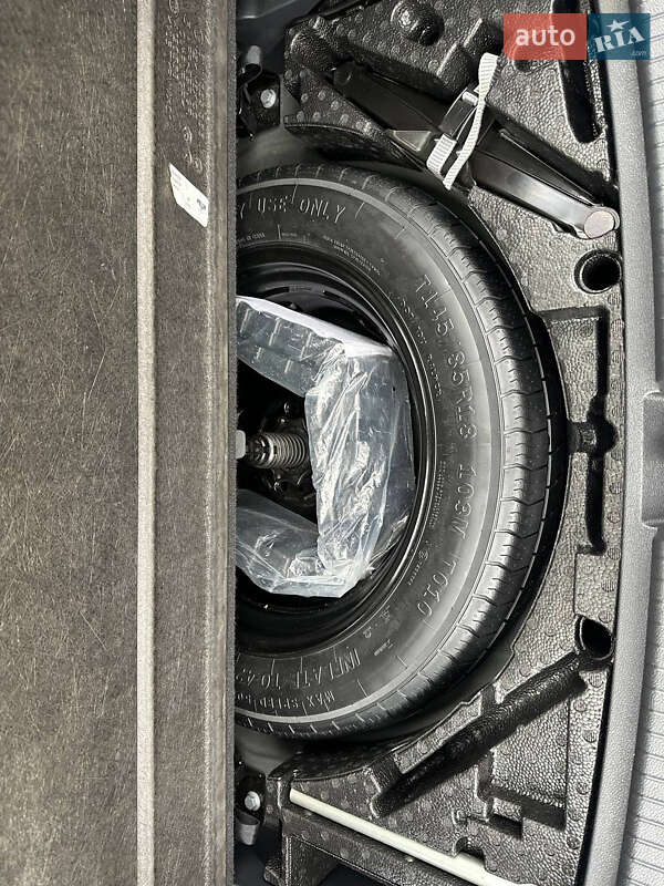 Внедорожник / Кроссовер Volkswagen Tiguan 2022 в Днепре