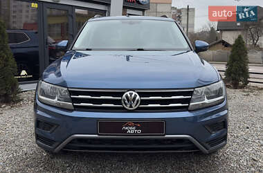 Позашляховик / Кросовер Volkswagen Tiguan 2018 в Івано-Франківську