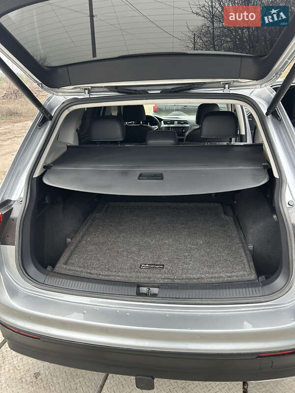 Позашляховик / Кросовер Volkswagen Tiguan 2021 в Полтаві
