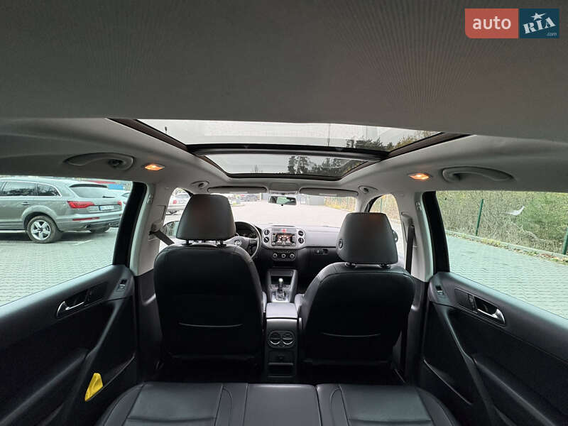 Внедорожник / Кроссовер Volkswagen Tiguan 2011 в Львове