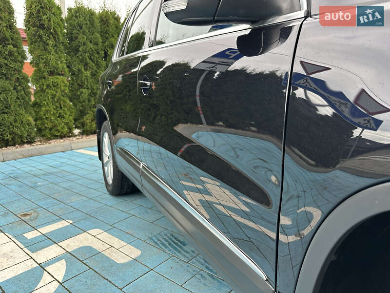 Внедорожник / Кроссовер Volkswagen Tiguan 2017 в Луцке