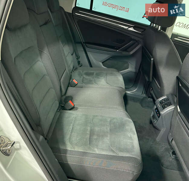 Внедорожник / Кроссовер Volkswagen Tiguan 2016 в Львове