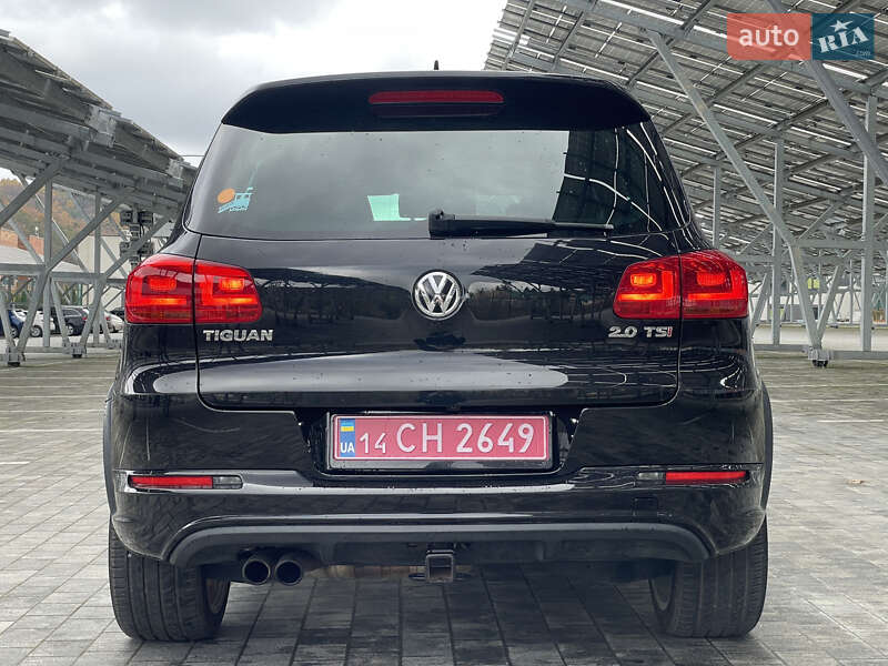 Внедорожник / Кроссовер Volkswagen Tiguan 2015 в Львове