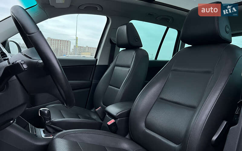 Внедорожник / Кроссовер Volkswagen Tiguan 2012 в Львове фото 7 Внедорожник / Кроссовер Volkswagen Tiguan 2012 в Львове