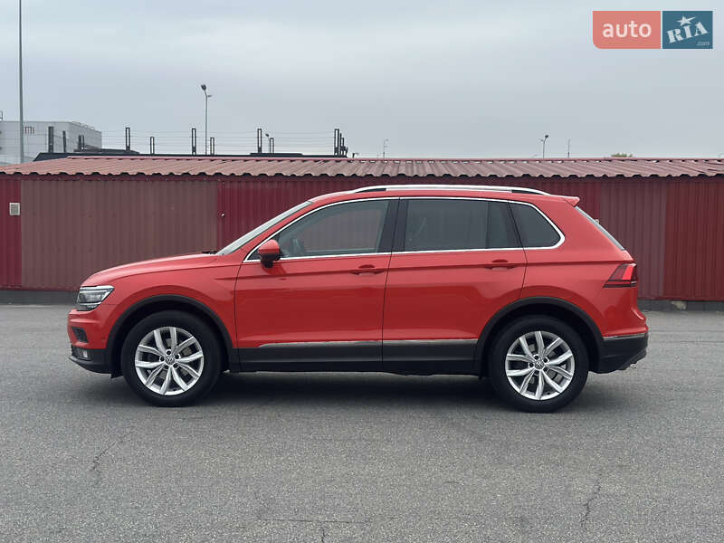Внедорожник / Кроссовер Volkswagen Tiguan 2018 в Киеве