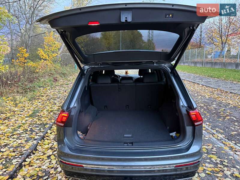 Внедорожник / Кроссовер Volkswagen Tiguan 2018 в Киеве