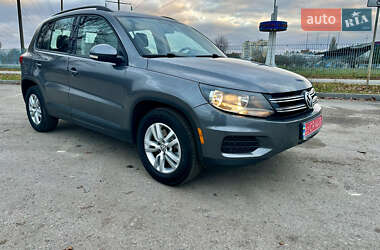 Внедорожник / Кроссовер Volkswagen Tiguan 2016 в Полтаве