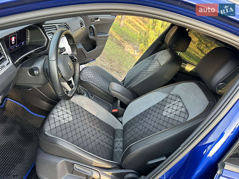 Внедорожник / Кроссовер Volkswagen Tiguan 2021 в Киеве фото 33 Внедорожник / Кроссовер Volkswagen Tiguan 2021 в Киеве