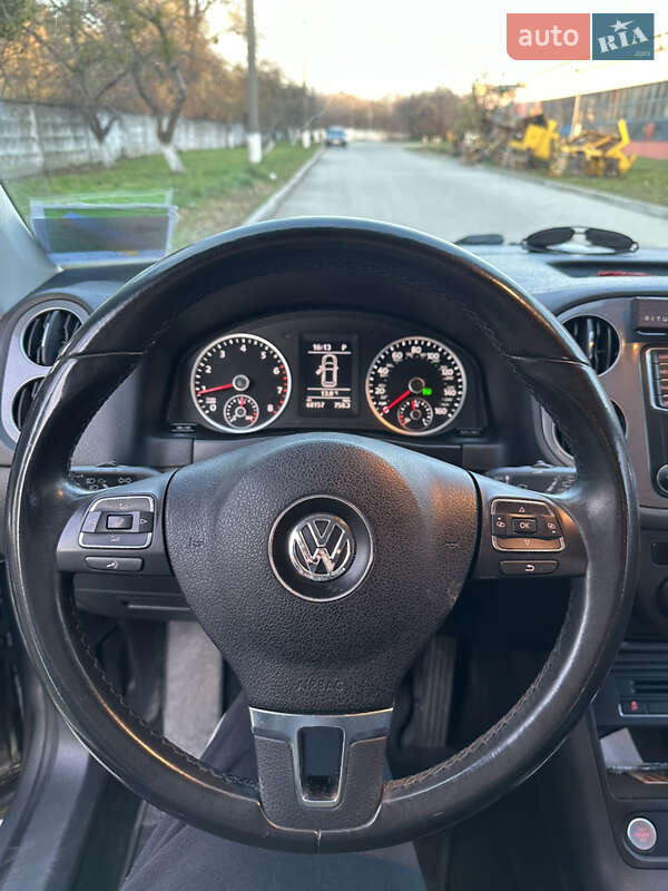 Внедорожник / Кроссовер Volkswagen Tiguan 2016 в Львове фото 16 Внедорожник / Кроссовер Volkswagen Tiguan 2016 в Львове