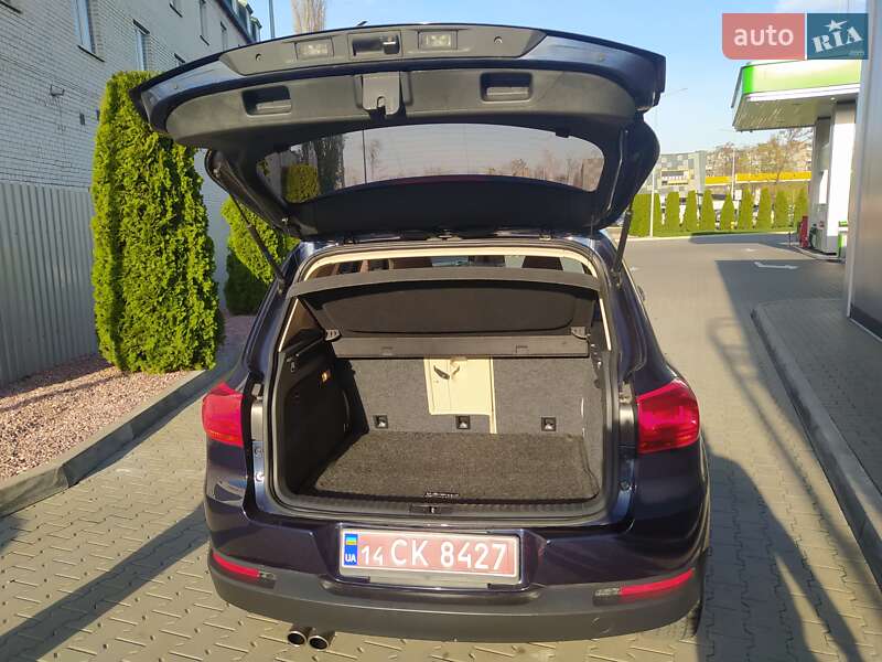 Внедорожник / Кроссовер Volkswagen Tiguan 2016 в Киеве