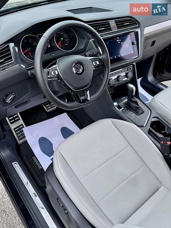 Позашляховик / Кросовер Volkswagen Tiguan 2019 в Дніпрі