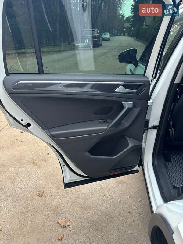Внедорожник / Кроссовер Volkswagen Tiguan 2021 в Львове фото 23 Внедорожник / Кроссовер Volkswagen Tiguan 2021 в Львове