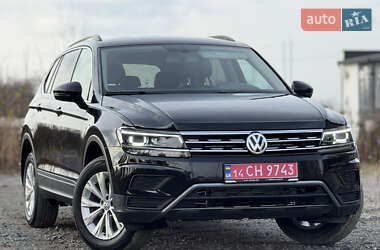 Внедорожник / Кроссовер Volkswagen Tiguan 2018 в Самборе